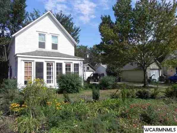 207 Black Oak Ave, Montevideo, MN 56265