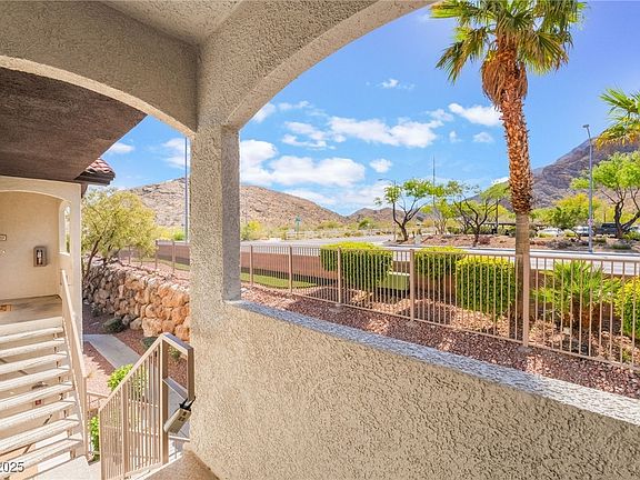4th image of 3325 Cactus Shadow St Unit 202