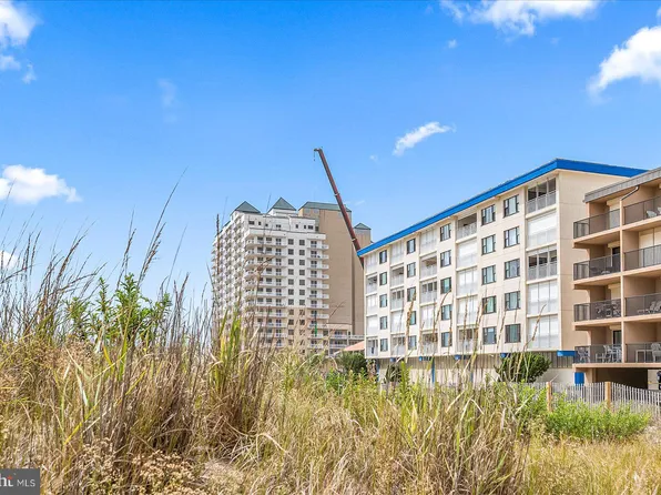 5001 Atlantic Ave Unit 305, Ocean City, MD 21842