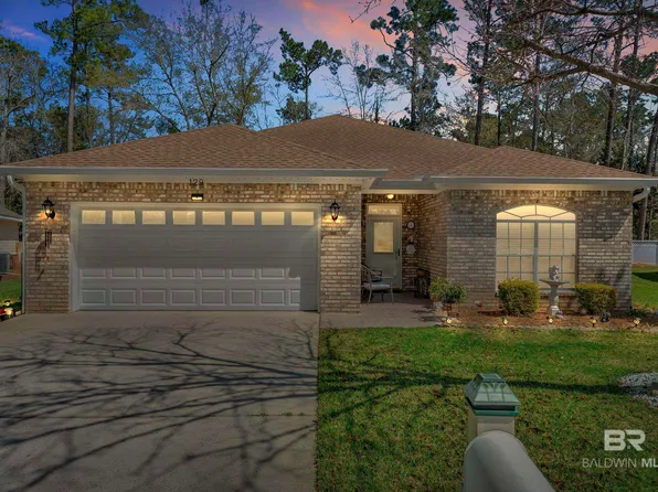 129 Mark Twain Loop, Foley, AL 36535