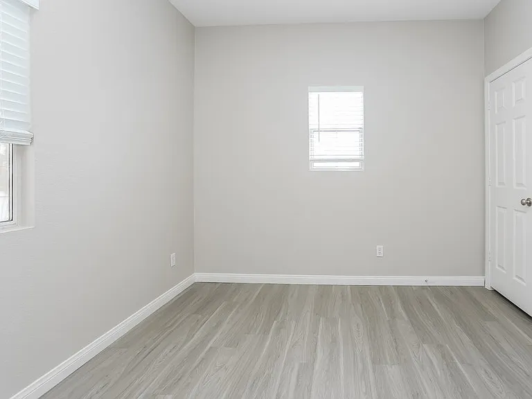 10405 Turning Leaf Ave — Photo 13
