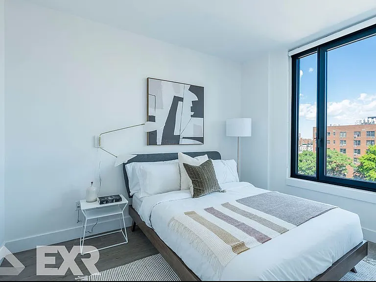 210 Clarkson Ave #614 — Photo 7
