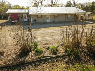 27192 County Road 207, Flemington, MO 65650