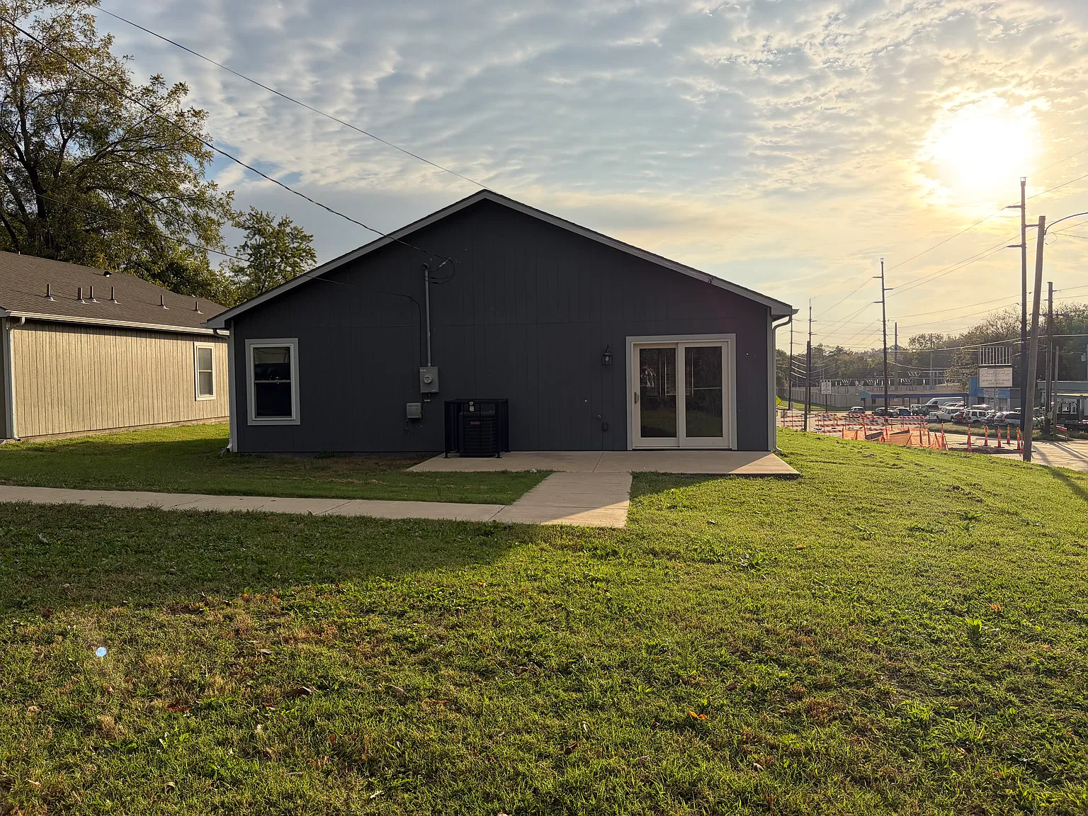 2081 SW Buchanan St — Photo 3