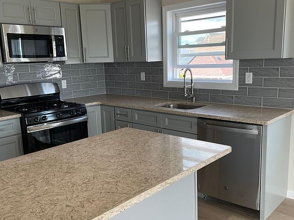 2nd image of 73 Georgia Ave