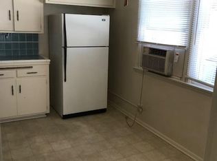 127 S Meridith Ave APT B, Pasadena, CA 91106