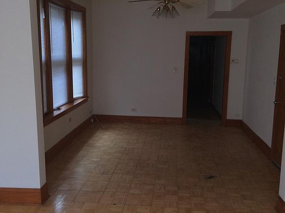 3rd image of 3525 W Fullerton Ave #1