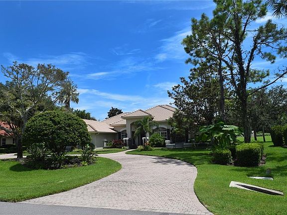 4th image of 438 E Mac Ewen Dr