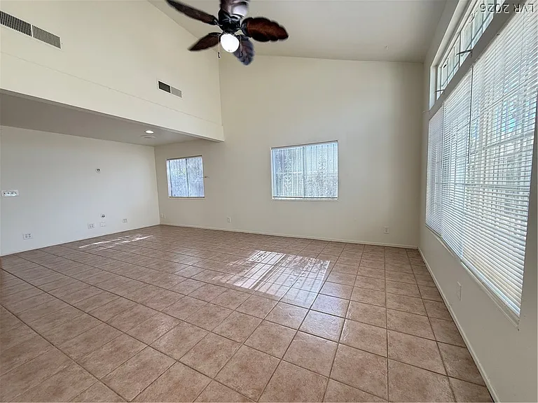 7227 Limestone Rd — Photo 1