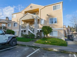5300 Harbour Pointe Boulevard #N307, Mukilteo, WA
