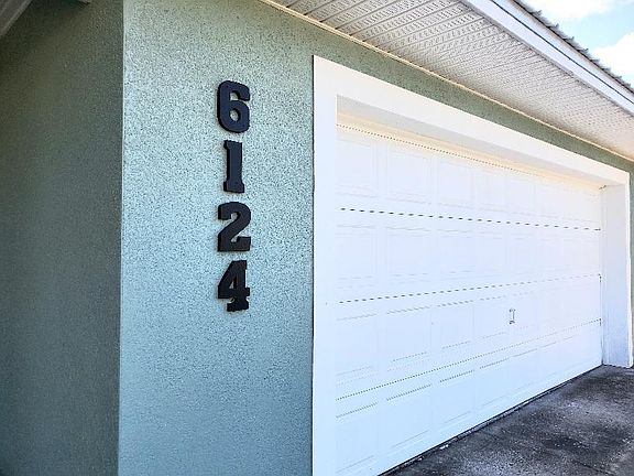2 car garage