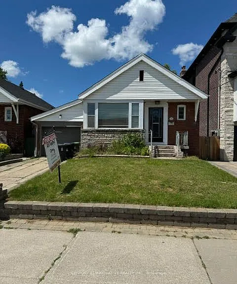 10 Memorial Park Ave — Photo 1