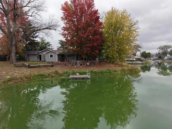 6 El Charman, Gibbon, NE 68840