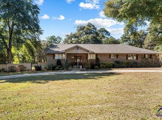 230 Tucker Rd, Warner Robins, GA 31088