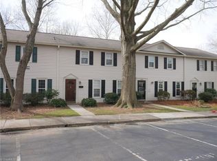 3820 D Huntingreen Ln, Winston Salem, NC 27106