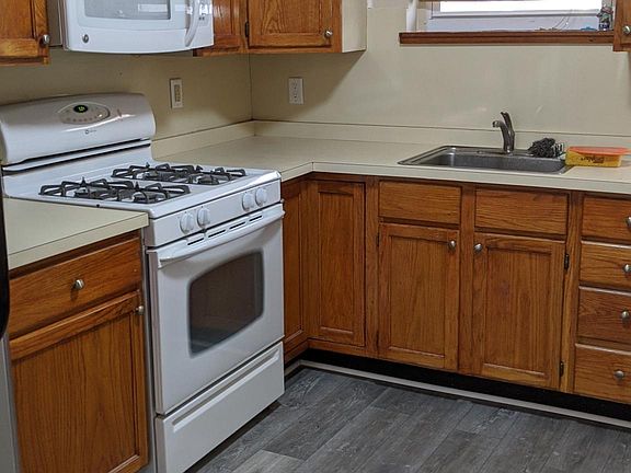5th image of 2442 S Juniper St #1