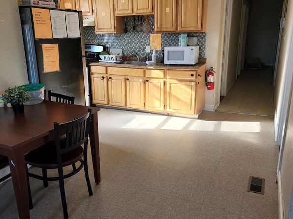 52 Deering Rd FLOOR 3