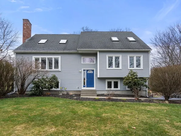 687 South St, Shrewsbury, MA 01545