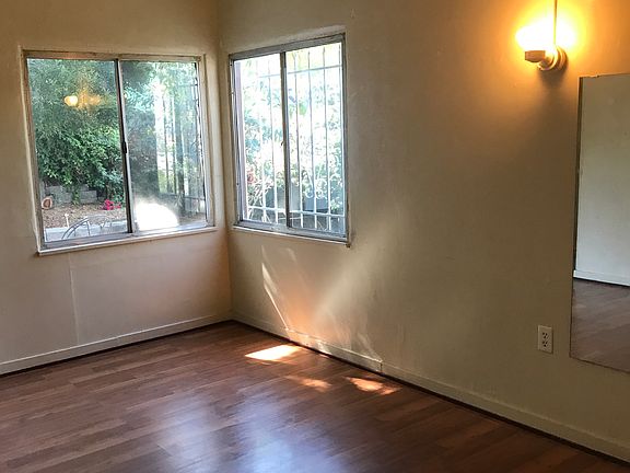 5th image of 1450 Fairbanks Pl