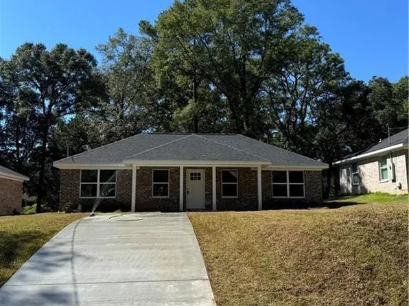 1581 Phillips Ln, Mobile, AL 36618