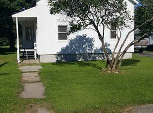 411 N Houghton Ave, Manistique, MI 49854