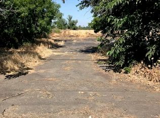 1615 N Coffee St, Merced, CA 95341