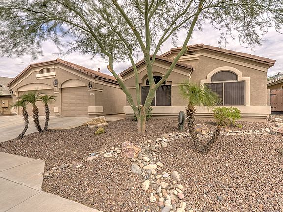 3rd image of 5615 Ponderosa Dr