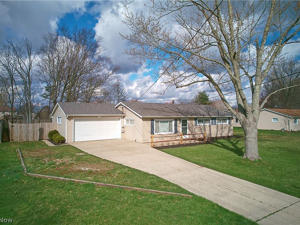 1st image of 9275 Dorothy Dr