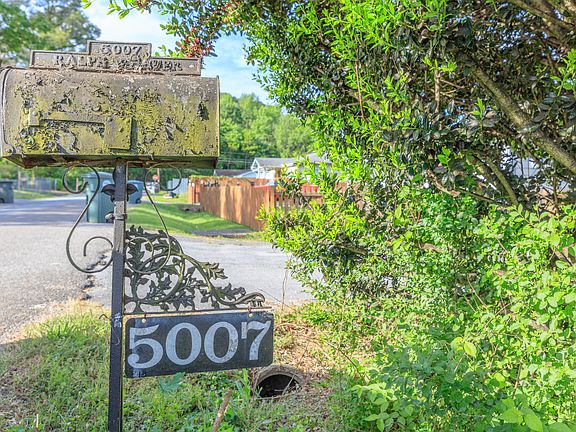 4th image of 5007 Jarrett Rd