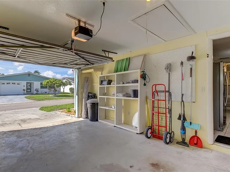1008 Heron Ct — Photo 41