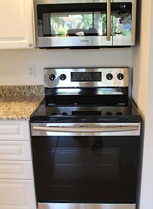 4th image of 5252 Cedarbend Dr APT 2