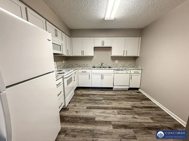 1133 G Street — Photo 18