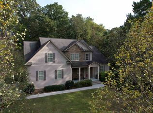 425 Long View Dr, Lagrange, GA 30240