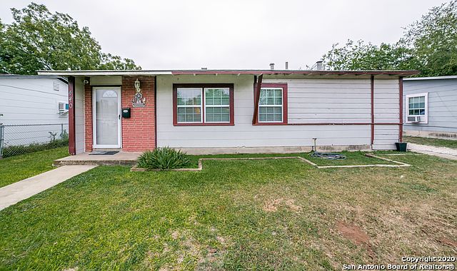 1st image of 470 E Vestal Pl