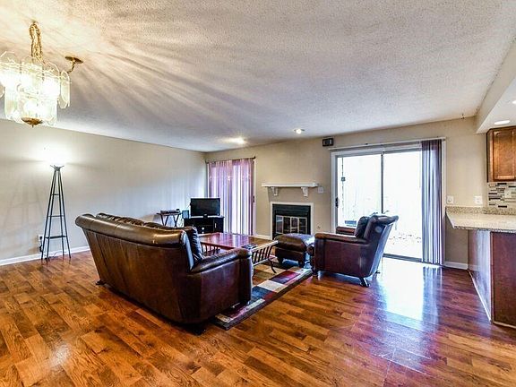 4th image of 53 Doranne Ct SE Unit 53