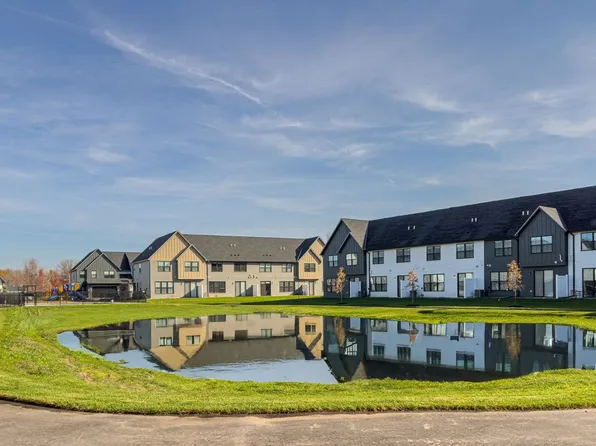 Foxtail Hollow Townhomes