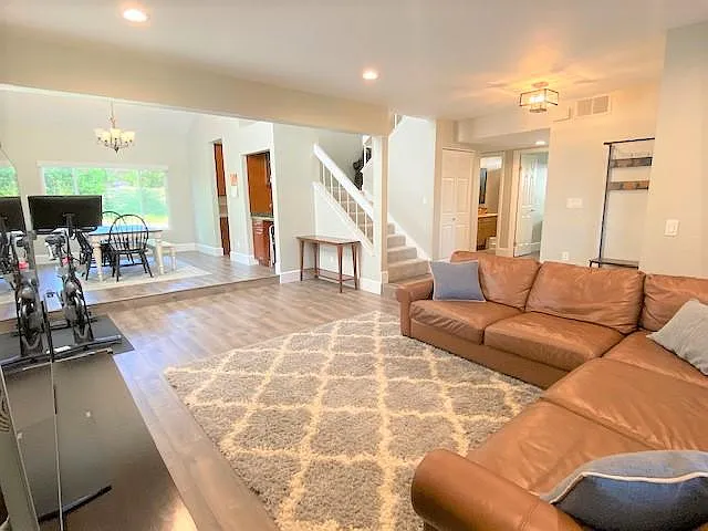 8978 Stimson Ct — Photo 6