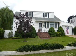 16 Dobson Rd, Old Bridge, NJ 08857
