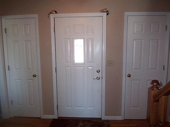 2nd image of 5637 Klausridge Ct