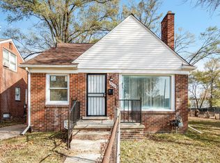 19134 Burt Rd, Detroit, MI 48219