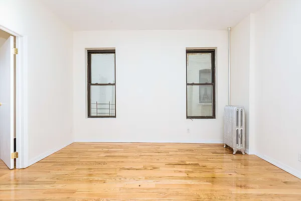 Rented by Nooklyn NYC LLC | media 7