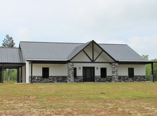 692 County Road 1103, Maud, TX 75567