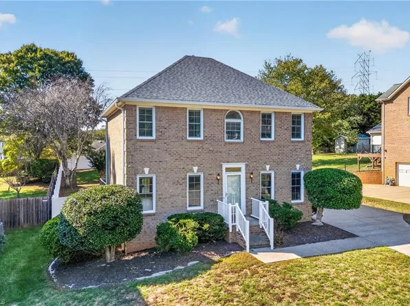 188 Bradford Place Ln, Lewisville, NC 27023