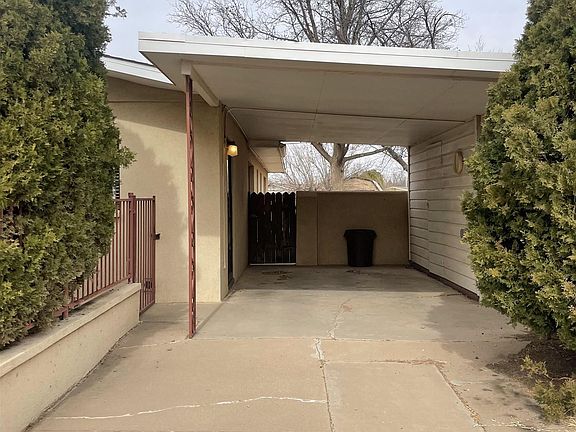 3rd image of 928 Davidson Dr