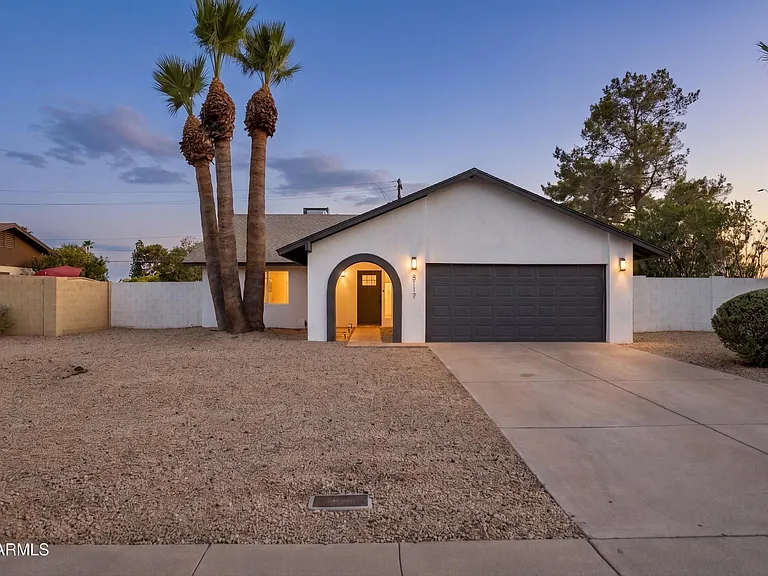 5117 E Beck Ln — Photo 30