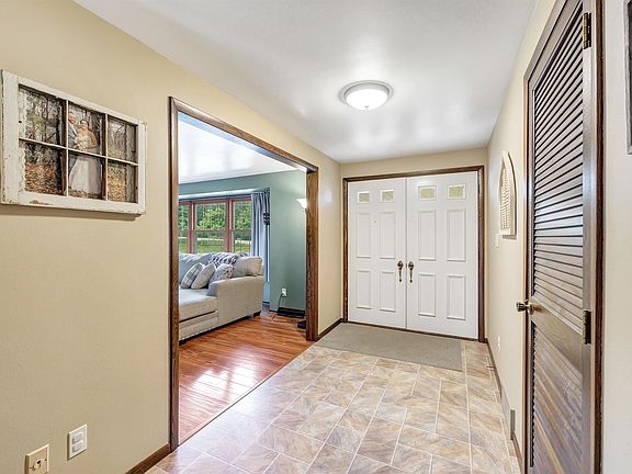 3rd image of 4325 Champion Rd