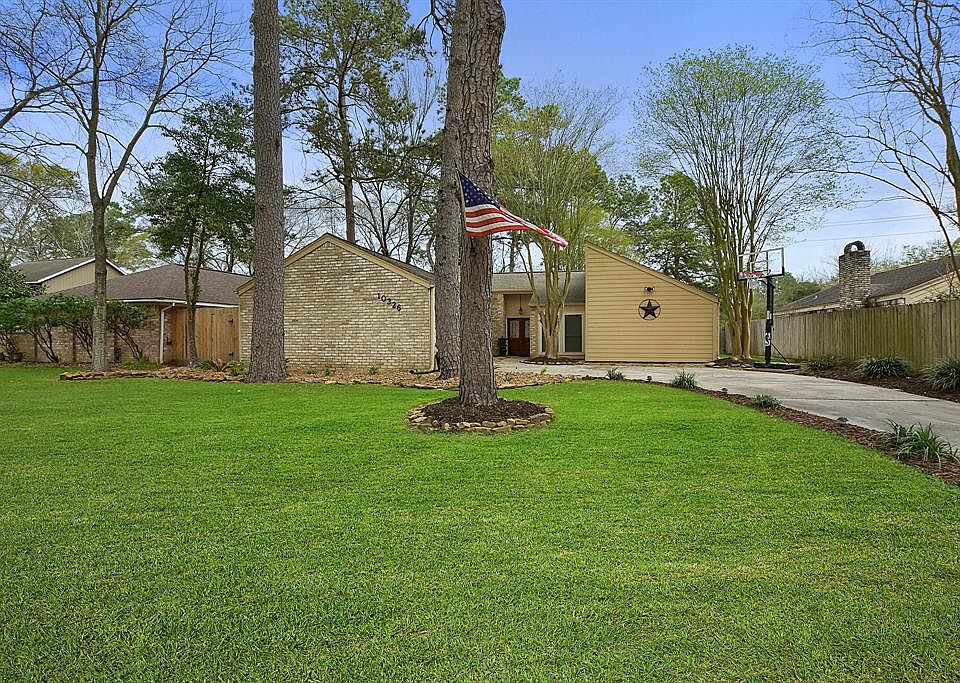 1st image of 10326 Sweetwood Dr