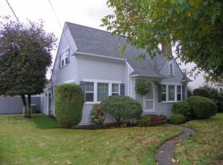 111 C St SW, Castle Rock, WA 98611