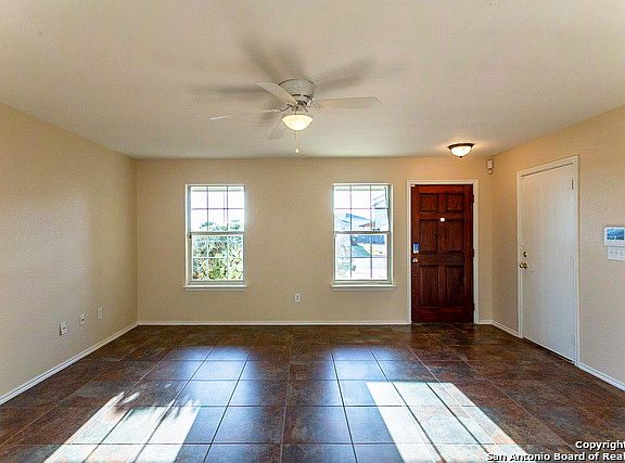 5th image of 11203 Dublin Ct