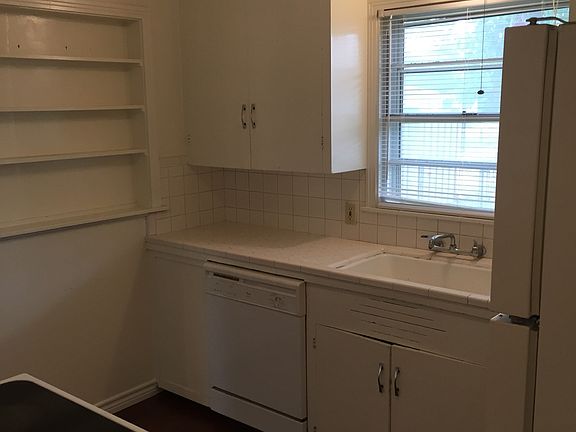 4th image of 2320 W Twohig Ave
